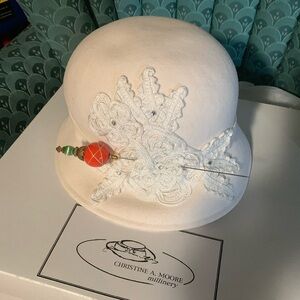 Toucan NewYork Collection Hat